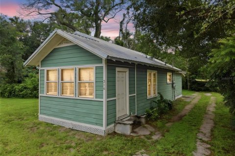 Villa ou maison à DeLand, Floride 3 chambres, 99.59 m2 № 2267031