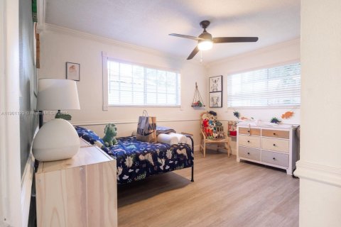 House in Pembroke Pines, Florida 3 bedrooms, 178 sq.m. № 1953156 - photo 26