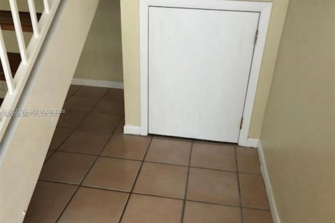 Touwnhouse à louer à Aventura, Floride: 2 chambres, 155.43 m2 № 2029348 - photo 18