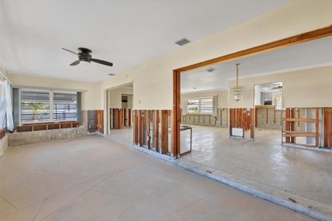 Casa en venta en Englewood, Florida, 3 dormitorios, 123.56 m2 № 1532202 - foto 13
