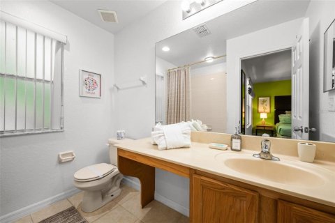 Touwnhouse à vendre à Kissimmee, Floride: 3 chambres, 133.78 m2 № 2317296 - photo 2