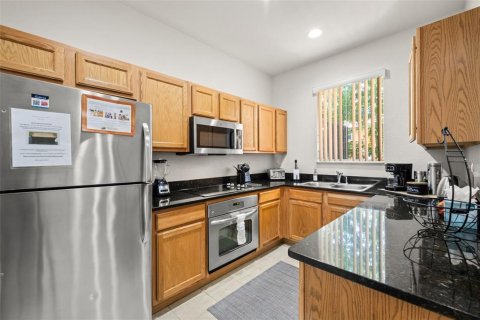 Touwnhouse à vendre à Kissimmee, Floride: 3 chambres, 133.78 m2 № 2317296 - photo 14