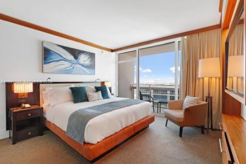 Снять в аренду кондоминиум в Майами-Бич, Флорида 1 спальня, 61.5м2, № 2052357 - фото 10