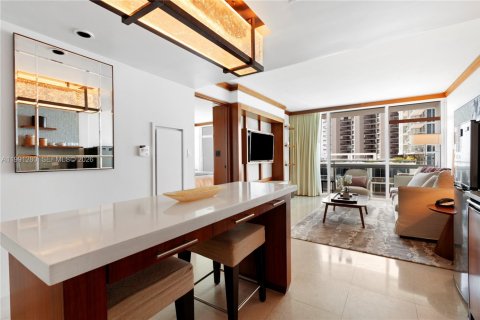 Снять в аренду кондоминиум в Майами-Бич, Флорида 1 спальня, 61.5м2, № 2052357 - фото 7