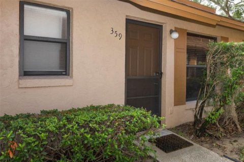 Copropriété à vendre à Winter Garden, Floride: 2 chambres, 86.4 m2 № 2203842 - photo 2