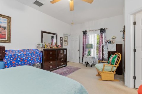 House in Punta Gorda, Florida 3 bedrooms, 187.66 sq.m. № 1786203 - photo 15
