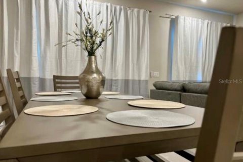 Condo in Four Corners, Florida, 4 bedrooms  № 1904421 - photo 16