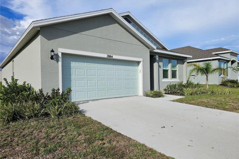 Villa ou maison à louer à Tavares, Floride: 4 chambres, 151.15 m2 № 2419871 - photo 2