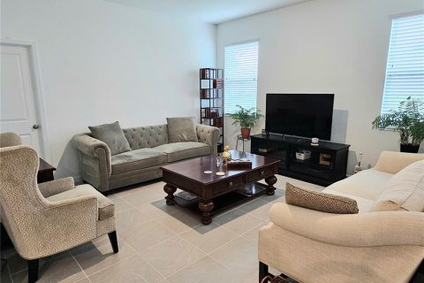 Villa ou maison à louer à Tavares, Floride: 4 chambres, 151.15 m2 № 2419871 - photo 7