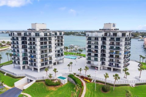 Condominio en venta en New Smyrna Beach, Florida, 2 dormitorios, 116.96 m2 № 1893829 - foto 1