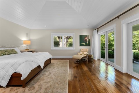 House in Pinecrest, Florida 5 bedrooms, 468.13 sq.m. № 1469509 - photo 8