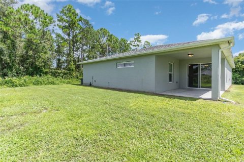 House in Palm Bay, Florida 4 bedrooms, 170.29 sq.m. № 1902383 - photo 20