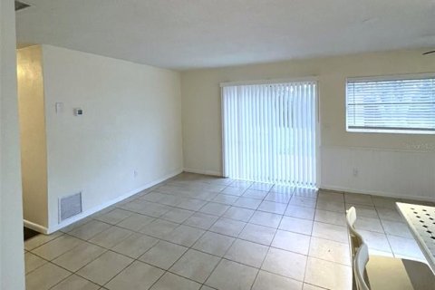 Villa ou maison à vendre à Saint Petersburg, Floride: 3 chambres, 100.89 m2 № 2358512 - photo 22