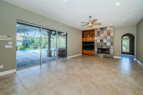 House in Palm Harbor, Florida 3 bedrooms, 293.94 sq.m. № 1789219 - photo 30