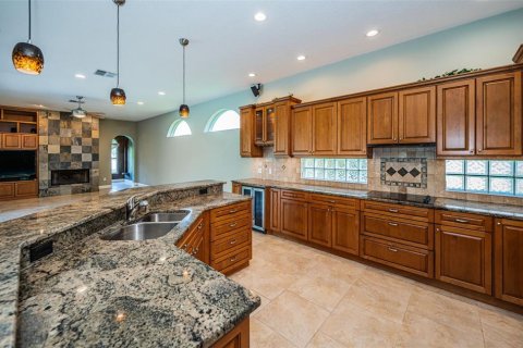 House in Palm Harbor, Florida 3 bedrooms, 293.94 sq.m. № 1789219 - photo 25