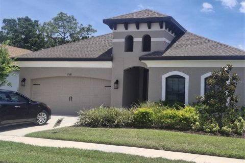 Casa en New Port Richey, Florida 4 dormitorios, 192.68 m2 № 2114443