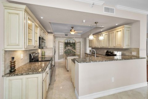 Condominio en venta en Saint Petersburg, Florida, 3 dormitorios, 170.29 m2 № 1913442 - foto 26