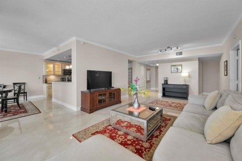 Condominio en venta en Saint Petersburg, Florida, 3 dormitorios, 170.29 m2 № 1913442 - foto 22