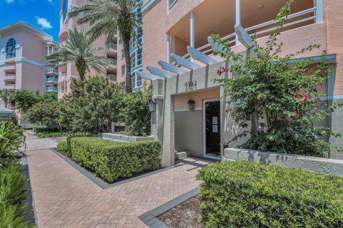 Condominio en venta en Saint Petersburg, Florida, 3 dormitorios, 170.29 m2 № 1913442 - foto 14