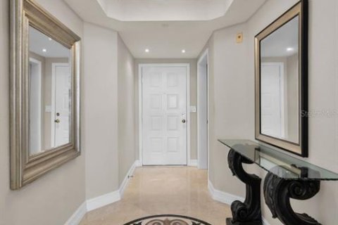 Condominio en venta en Saint Petersburg, Florida, 3 dormitorios, 170.29 m2 № 1913442 - foto 21