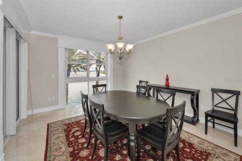 Condominio en venta en Saint Petersburg, Florida, 3 dormitorios, 170.29 m2 № 1913442 - foto 17