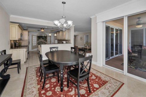 Condominio en venta en Saint Petersburg, Florida, 3 dormitorios, 170.29 m2 № 1913442 - foto 19