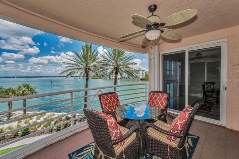 Condominio en venta en Saint Petersburg, Florida, 3 dormitorios, 170.29 m2 № 1913442 - foto 15