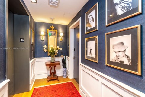 Copropriété à vendre à Miami, Floride: 3 chambres, 161.09 m2 № 1965033 - photo 29