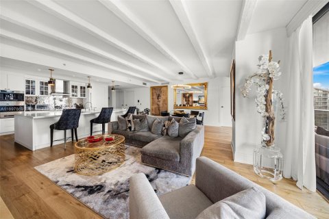 Copropriété à vendre à Miami, Floride: 3 chambres, 161.09 m2 № 1965033 - photo 2