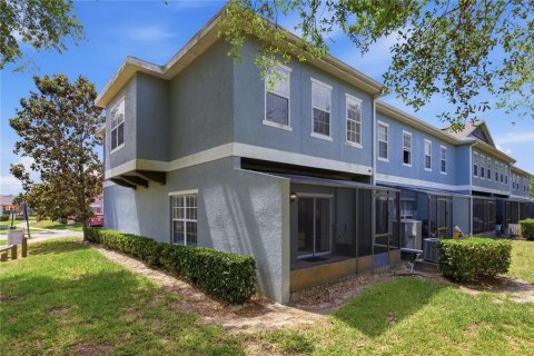 Adosado en venta en Kissimmee, Florida, 5 dormitorios, 165.27 m2 № 2201830 - foto 27