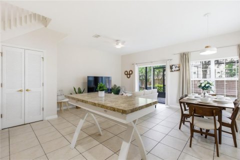 Adosado en venta en Kissimmee, Florida, 5 dormitorios, 165.27 m2 № 2201830 - foto 17