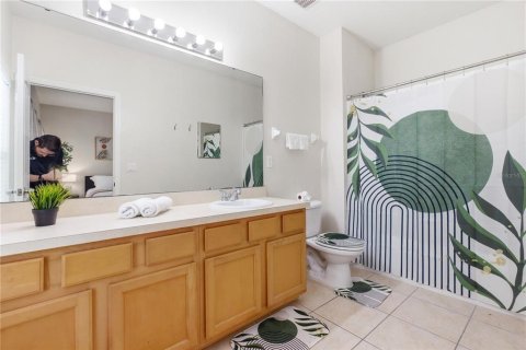 Adosado en venta en Kissimmee, Florida, 5 dormitorios, 165.27 m2 № 2201830 - foto 12