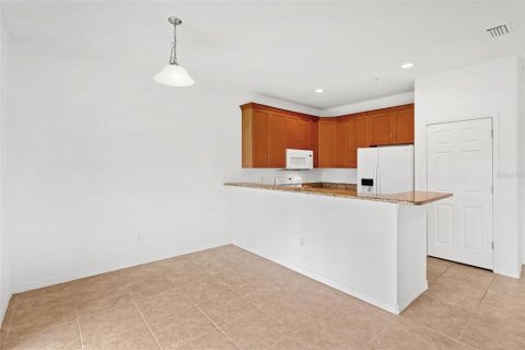 Townhouse in Cocoa Beach, Florida 3 bedrooms, 145.48 sq.m. № 2259146 - photo 15