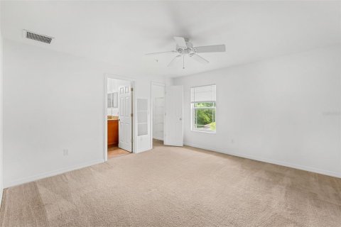 Townhouse in Cocoa Beach, Florida 3 bedrooms, 145.48 sq.m. № 2259146 - photo 25