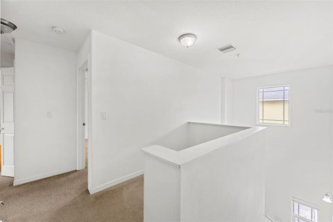 Townhouse in Cocoa Beach, Florida 3 bedrooms, 145.48 sq.m. № 2259146 - photo 20