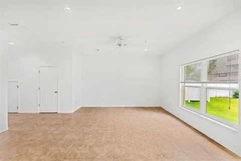 Townhouse in Cocoa Beach, Florida 3 bedrooms, 145.48 sq.m. № 2259146 - photo 17