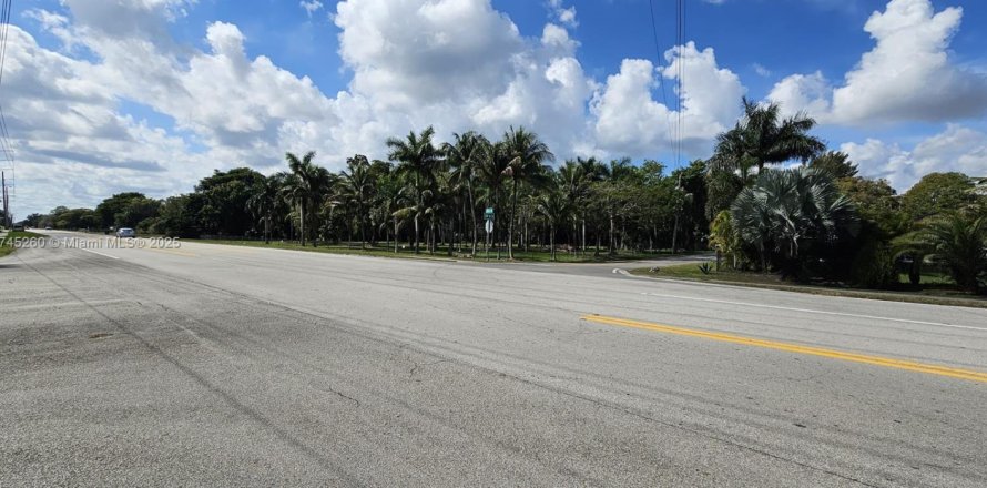 Terrain à Davie, Floride № 1985247