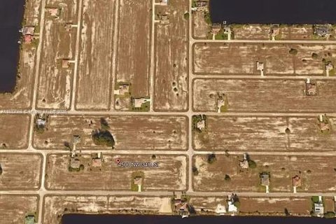 Land in Cape Coral, Florida № 1809048 - photo 12