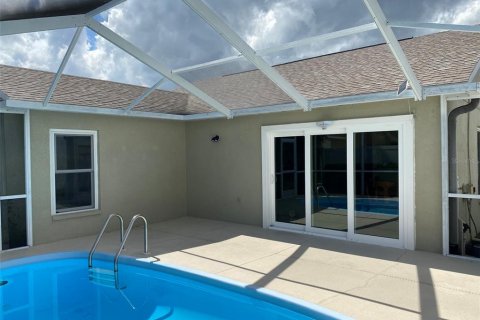 House in Brandon, Florida 3 bedrooms, 127.18 sq.m. № 1789382 - photo 28