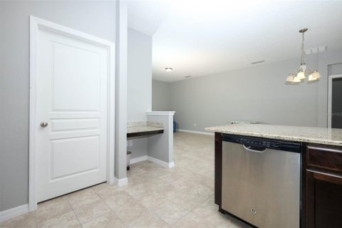 Villa ou maison à vendre à Groveland, Floride: 4 chambres, 162.02 m2 № 2235492 - photo 7