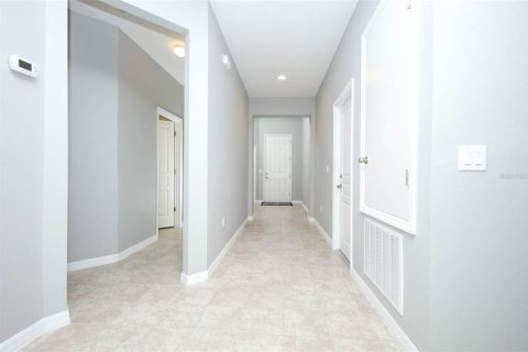 Villa ou maison à vendre à Groveland, Floride: 4 chambres, 162.02 m2 № 2235492 - photo 9