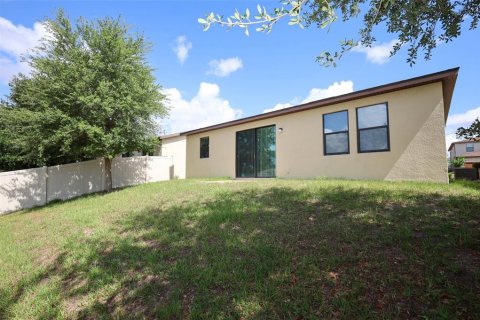 Villa ou maison à vendre à Groveland, Floride: 4 chambres, 162.02 m2 № 2235492 - photo 18