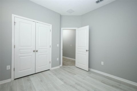 Villa ou maison à vendre à Groveland, Floride: 4 chambres, 162.02 m2 № 2235492 - photo 16
