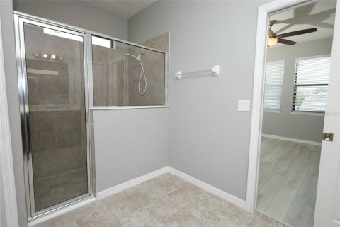 Villa ou maison à vendre à Groveland, Floride: 4 chambres, 162.02 m2 № 2235492 - photo 12
