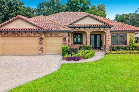 Villa ou maison à Clermont, Floride 4 chambres, 241.64 m2 № 2375858