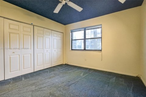 Купить кондоминиум в Майами, Флорида 2 спальни, 132.66м2, № 2055025 - фото 23