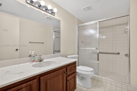 Купить кондоминиум в Майами, Флорида 2 спальни, 132.66м2, № 2055025 - фото 13