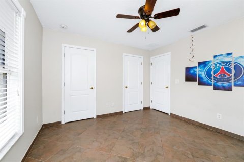 House in Eustis, Florida 4 bedrooms, 232.26 sq.m. № 1652048 - photo 24