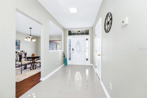 House in Eustis, Florida 4 bedrooms, 232.26 sq.m. № 1652048 - photo 4