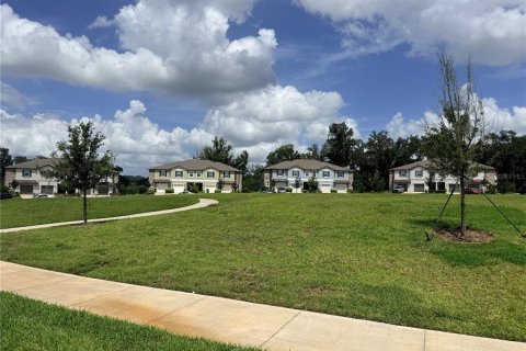Touwnhouse à louer à Zephyrhills, Floride: 3 chambres, 154.78 m2 № 2414901 - photo 17